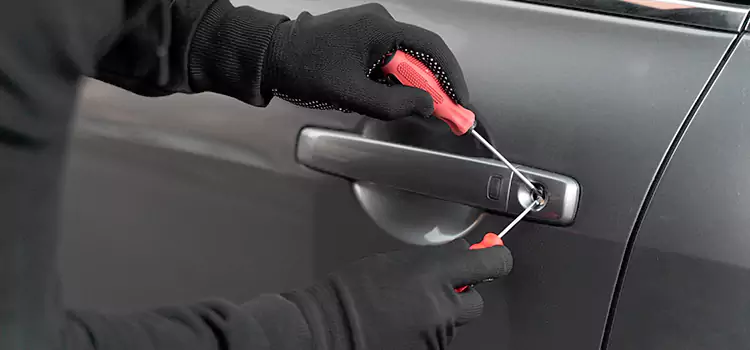 Locked Out of Car Help North Lynnwood